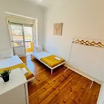 Luxury Ideal For Tourists, Ideal To Visit Lisbon! 旅馆 *