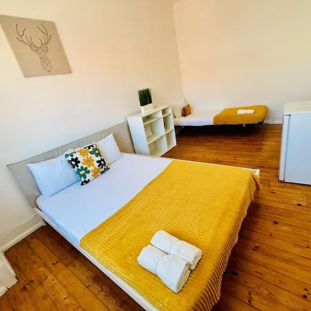 Vandrarhem Luxury Ideal For Tourists, Ideal To Visit Lisbon!